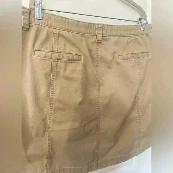 L.L. Bean Women’s Khaki Classic Fit A-Line Skirt - Size 20W - Picture 3 of 8